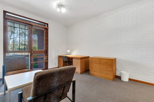 2-Bedroom Suite - Image 9