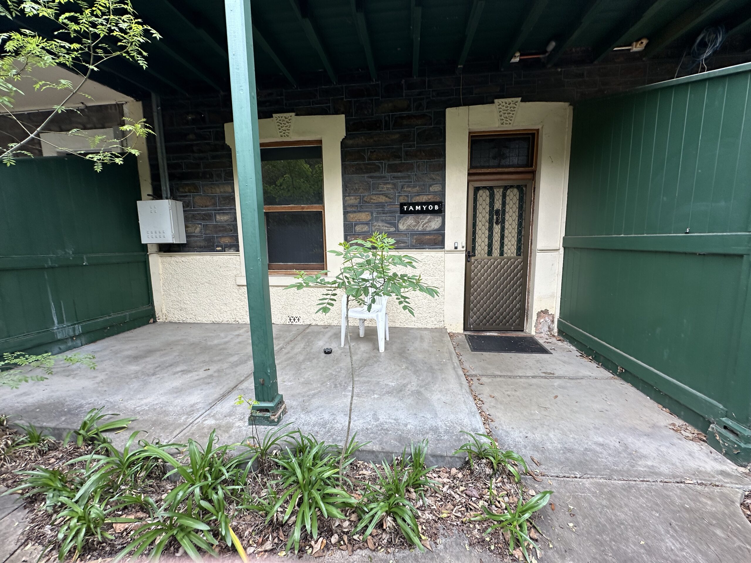 1 Bedroom Suites - Hurtle Square - Image 5